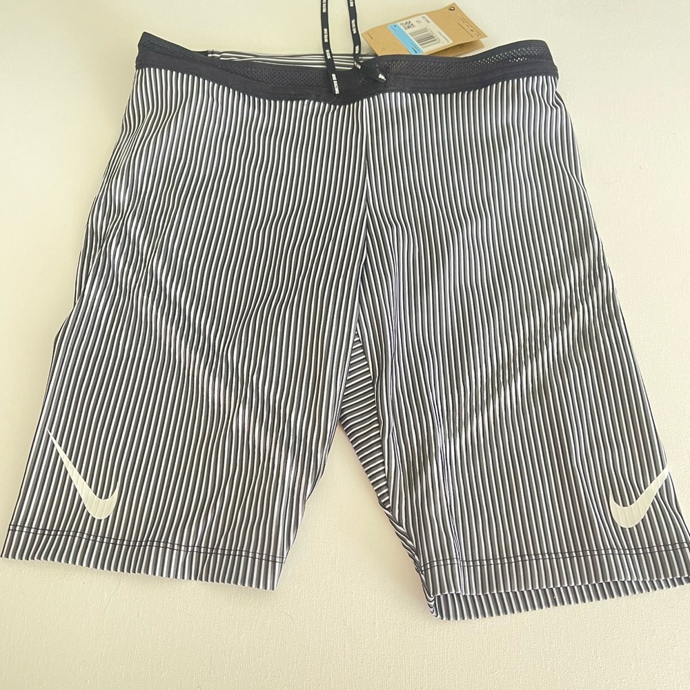 Nike AeroSwift Men's Dri-FIT ADV Running 1/2 Tights White Medium FN3369-013 New